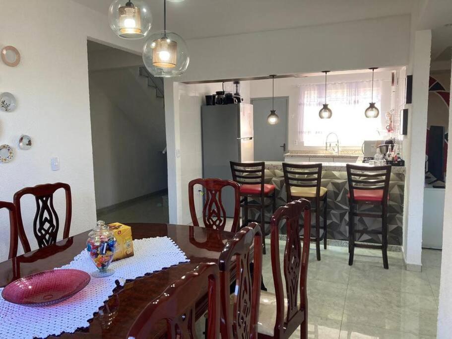 Casa Com Piscina, Grande E Espacosa No Condominio Dos Passaros Cabo Frio Luaran gambar